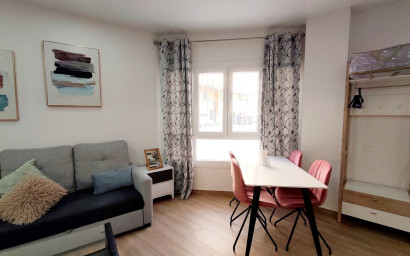 Resale - Apartment -
Torrevieja