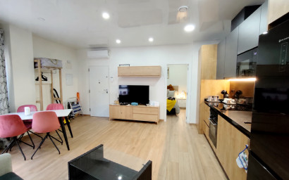 Resale - Apartment -
Torrevieja