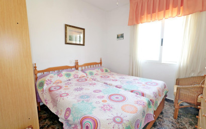 Herverkoop - Herenhuis -
Torrevieja - Torretas