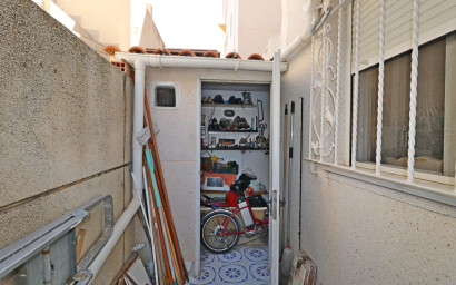 Herverkoop - Herenhuis -
Torrevieja - Torretas