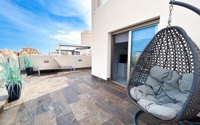 Resale - Villa -
Villamartín