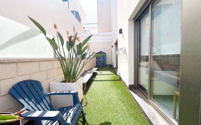 Resale - Villa -
Villamartín