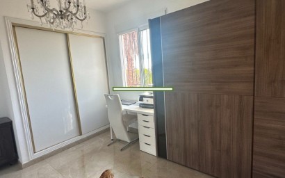 Resale - Villa -
Orihuela