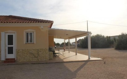 Resale - Villa -
Fortuna