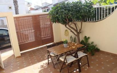 Resale - Townhouse -
Los Alcazares