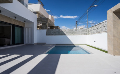 Nouvelle construction - Villa -
San Miguel de Salinas - El Galán