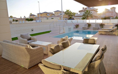 Nieuwbouw - Villa -
Orihuela Costa - Campoamor