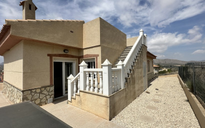 Resale - Villa -
HONDON DE LAS NIEVES