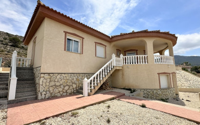 Resale - Villa -
HONDON DE LAS NIEVES