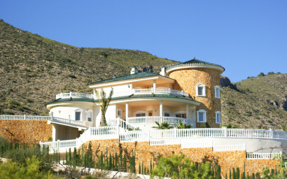 Resale - Villa -
Hondón de las Nieves - HONDON DE LAS NIEVES