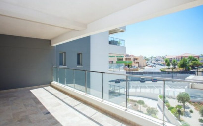 Revente - Appartement -
La Zenia