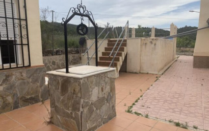 Resale - Villa -
Pinoso