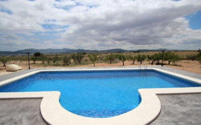 Revente - Villa -
Pinoso