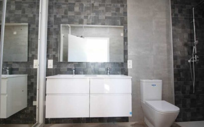 Revente - Villa -
Pinoso