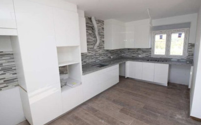 Revente - Villa -
Pinoso