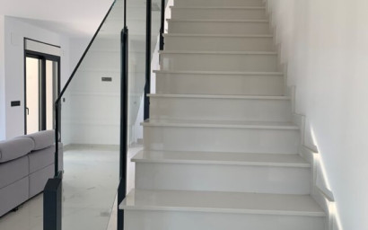 Revente - Villa -
Pinoso