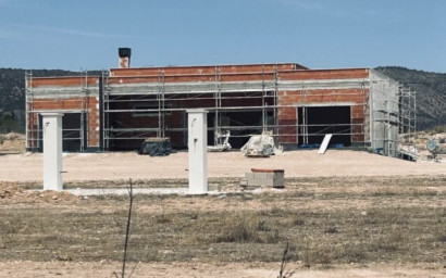 Revente - Villa -
Pinoso