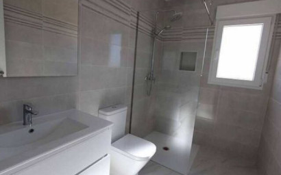 Revente - Villa -
Pinoso