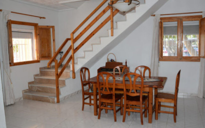 Resale - Villa -
Crevillente