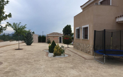 Revente - Villa -
Villena