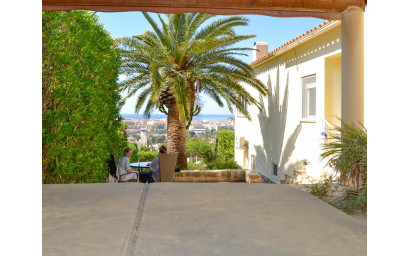 Resale - Villa -
Denia - Center