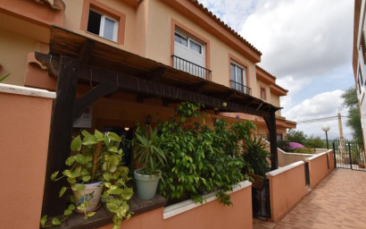 Resale - Townhouse -
Algorfa