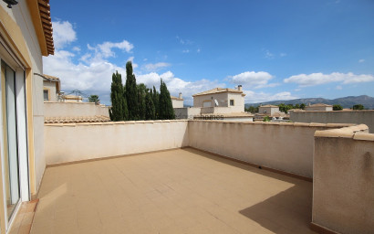 Resale - Villa -
Castalla