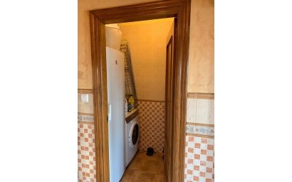 Resale - Villa -
Catral