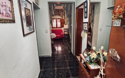 Resale - Apartment -
El Canton