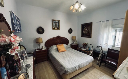 Resale - Apartment -
El Canton