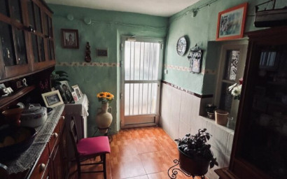 Resale - Apartment -
El Canton
