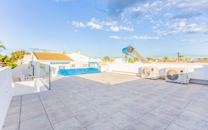 Nieuwbouw - Villa -
Torrevieja - Torreta Florida